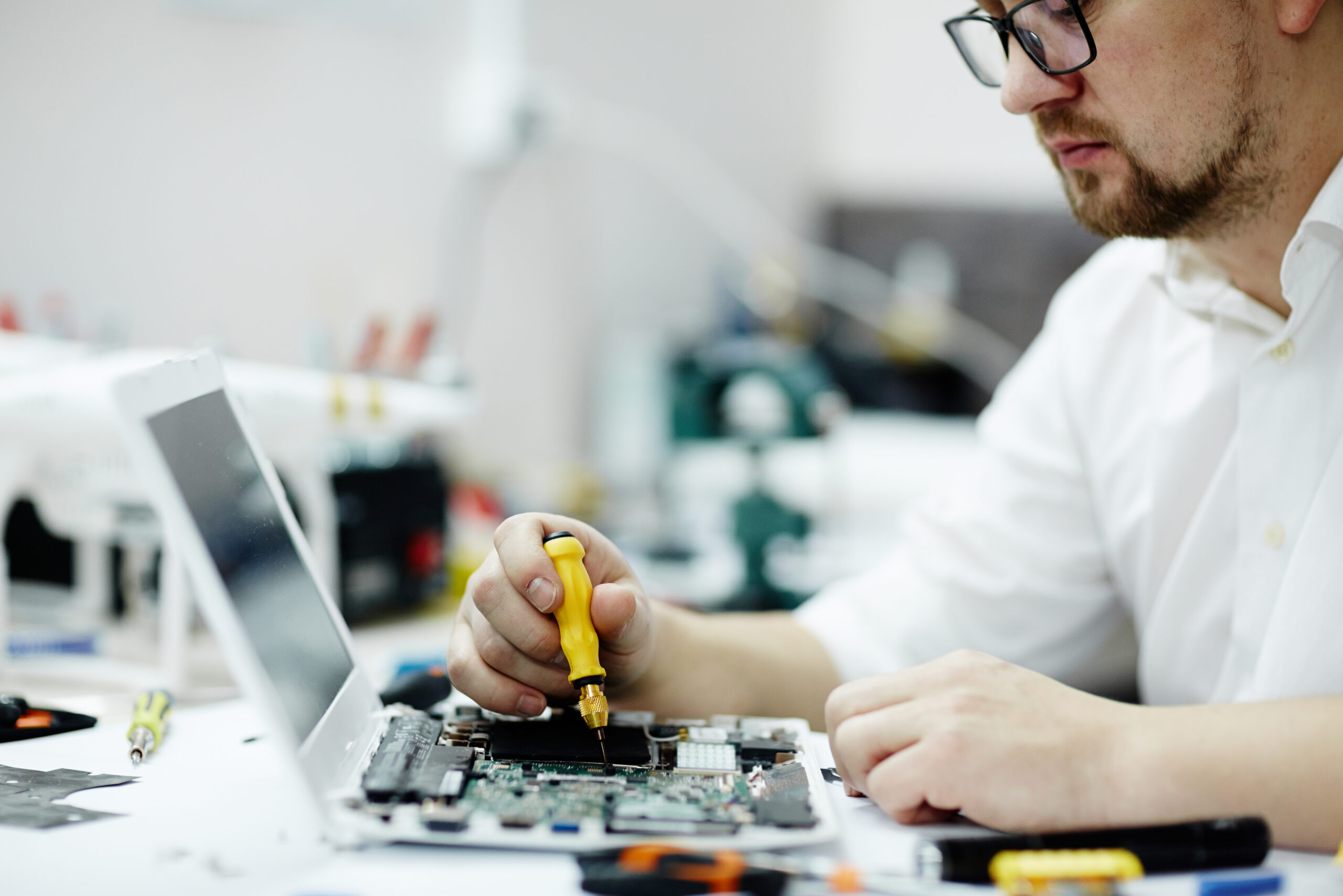 Laptop Service Center in Madurai​